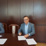 Podpisano umowy na remont dziewięciu odcinków dróg na łączną kwotę 9 mln zł
